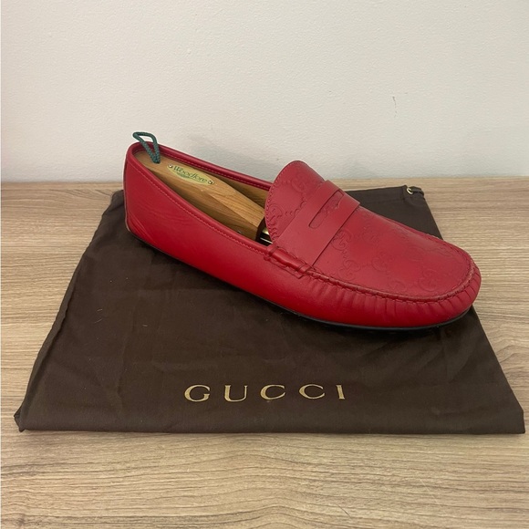 Gucci Red Leather Penny Loafers Logo Stamp rubber sole Men's Size 9.5 G - Picture 2 of 9